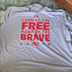 Under armour t shirt